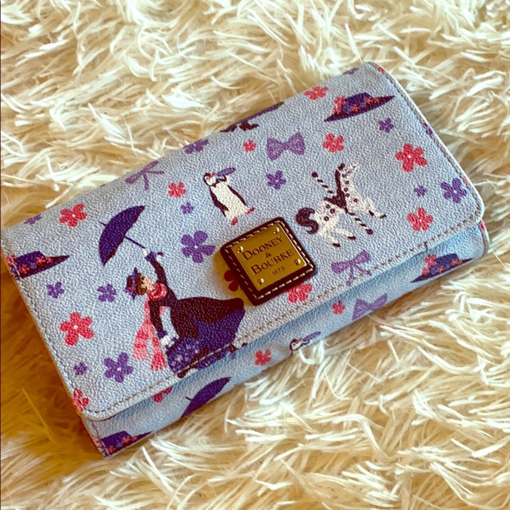 Disney Dooney & Bourke Mary Poppins Clutch Wallet